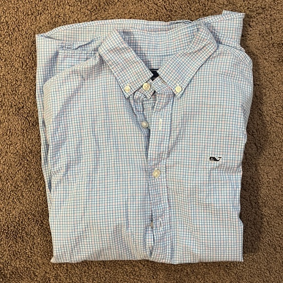Vineyard vines XL blue & red whale shirt - Picture 4 of 4
